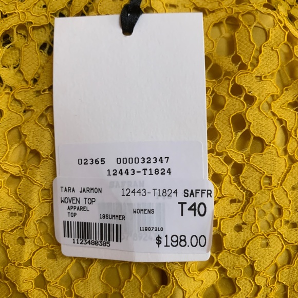 Lace Top! - Picture 6 of 6